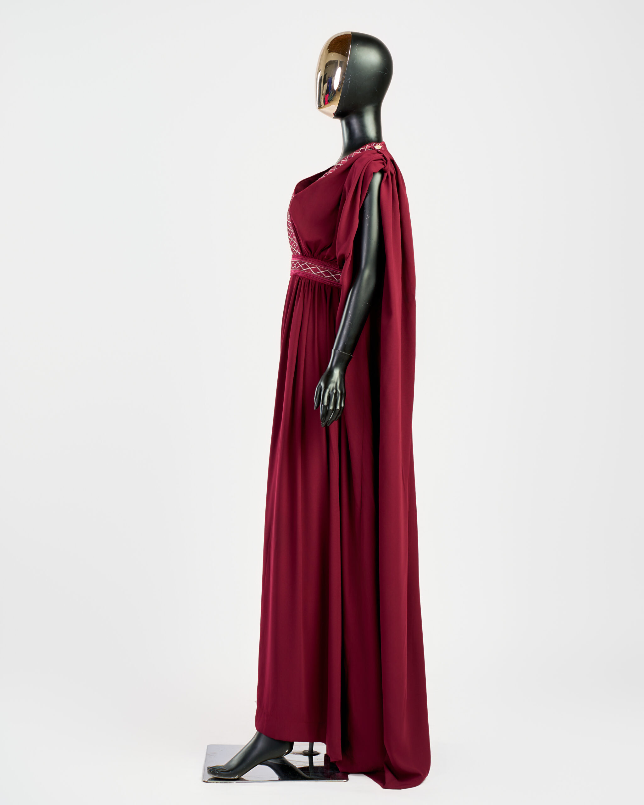 alia burgundy side
