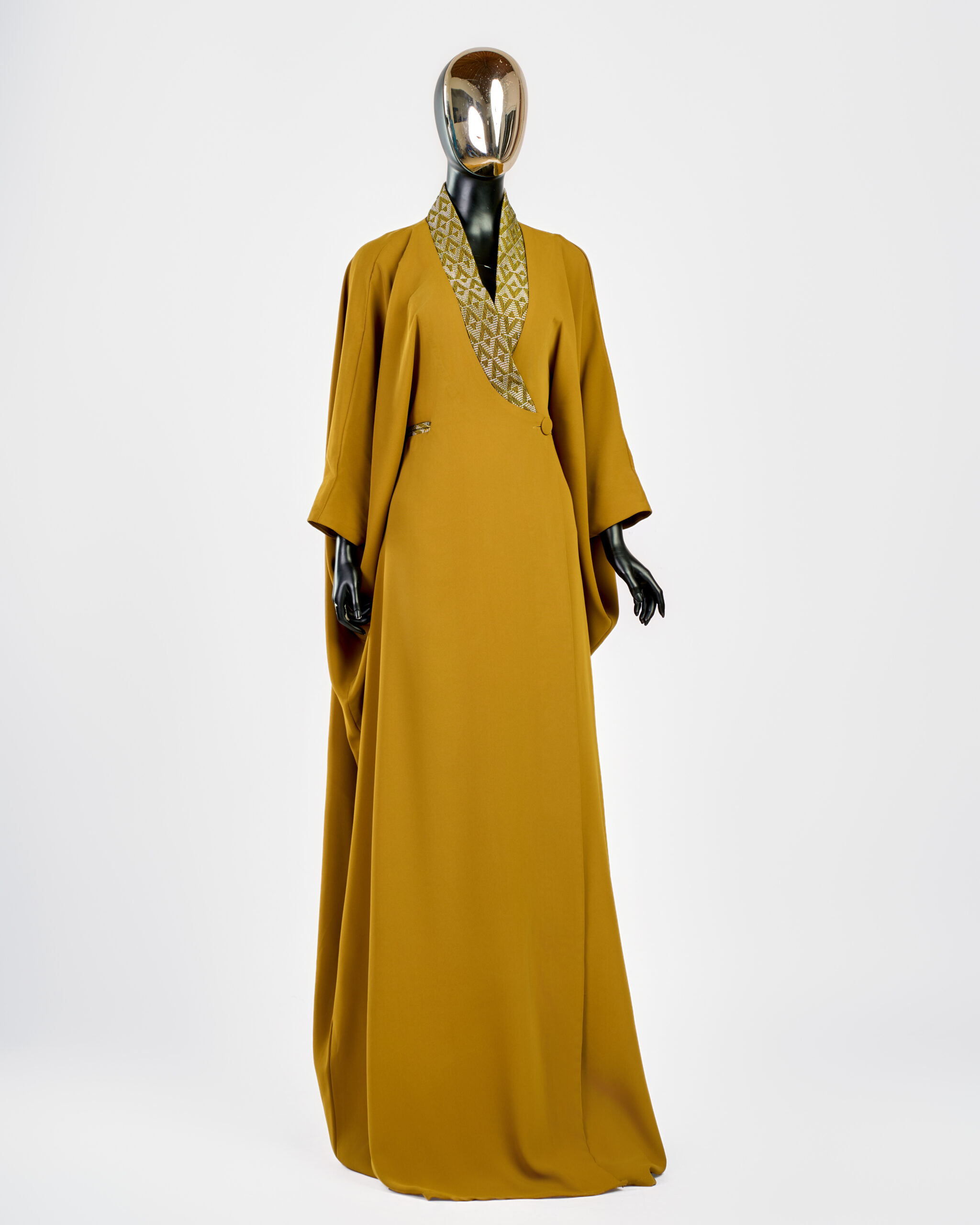 boubou smoking ocher front