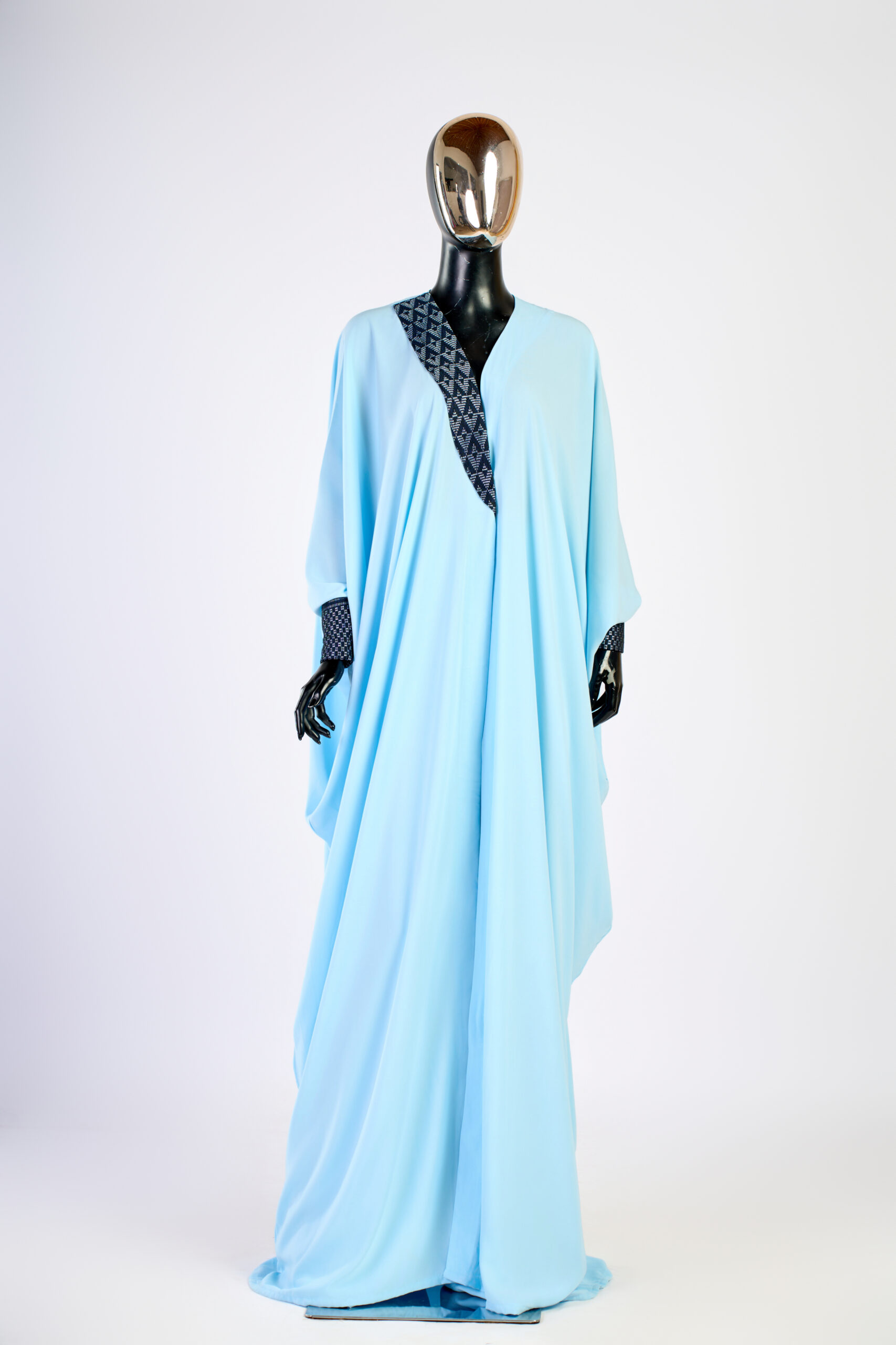 byshra bleu ciel